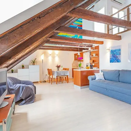 Bona Palace Apartman *