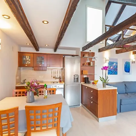 דירה Bona Palace