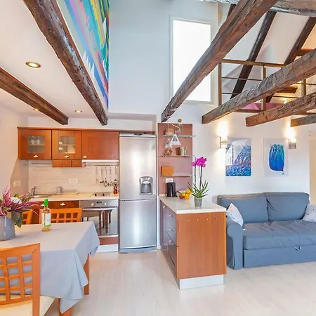 Bona Palace * Dubrovnik